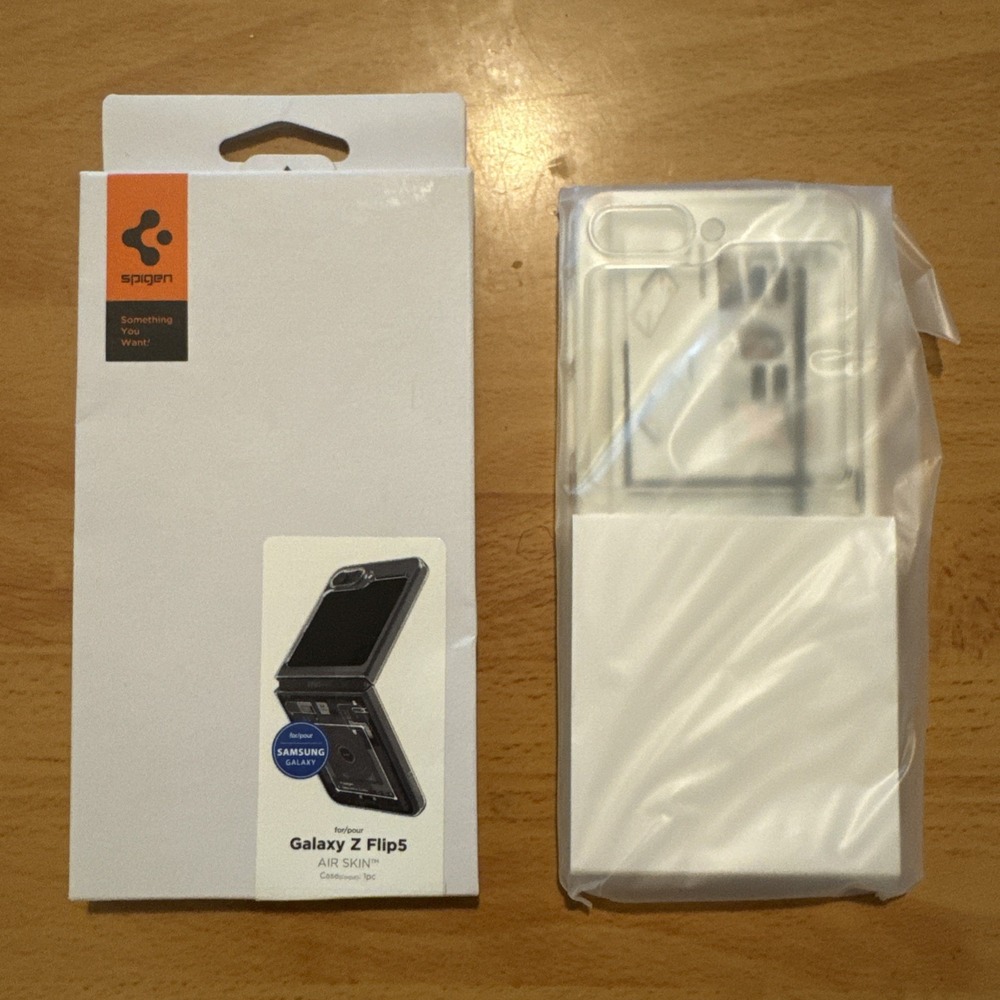 Spigen Samsung Galaxy Z Flip 5 [Air Skin] Phone Case Slim Fit Cover ACS06971‎